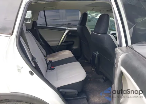 2017 Toyota Rav4 Xle z USA, uszkodzony, nr VIN JTMWFREV1HJ719183